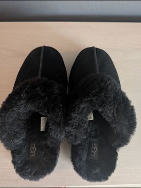 UGG Black Suede